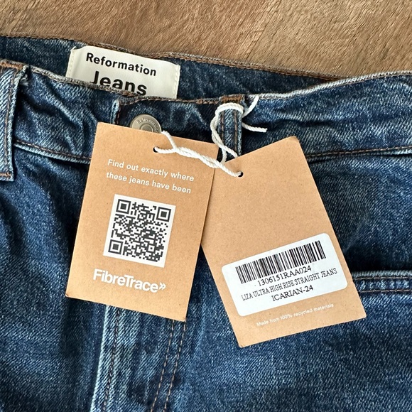 Reformation LIZA ULTRA HIGH RISE STRAIGHT JEANS - Picture 5 of 7